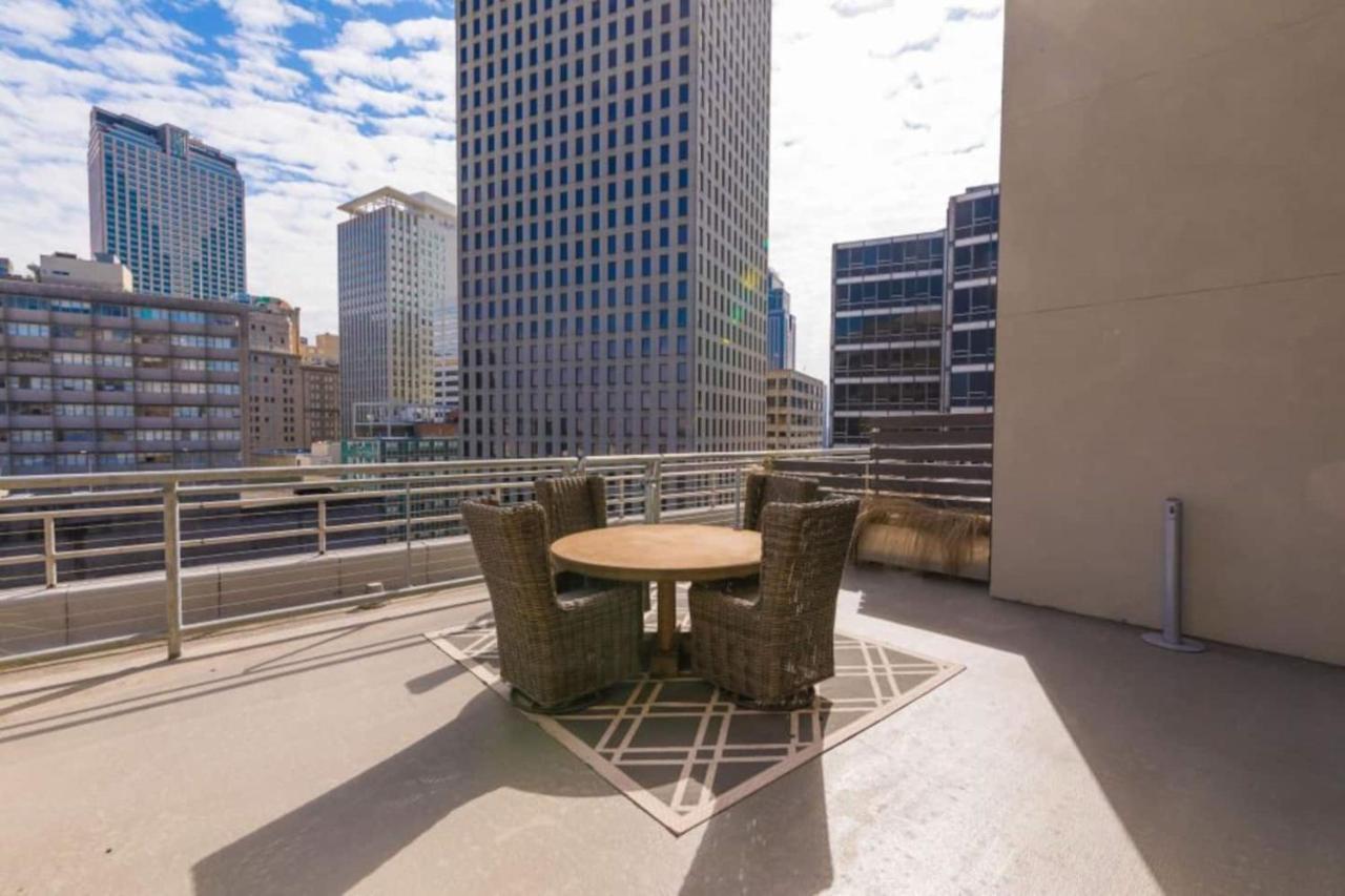 Nola Charm - Luxury 4-Bed Retreat Steps From French Quarter Apartamento Nova Orleães Exterior foto
