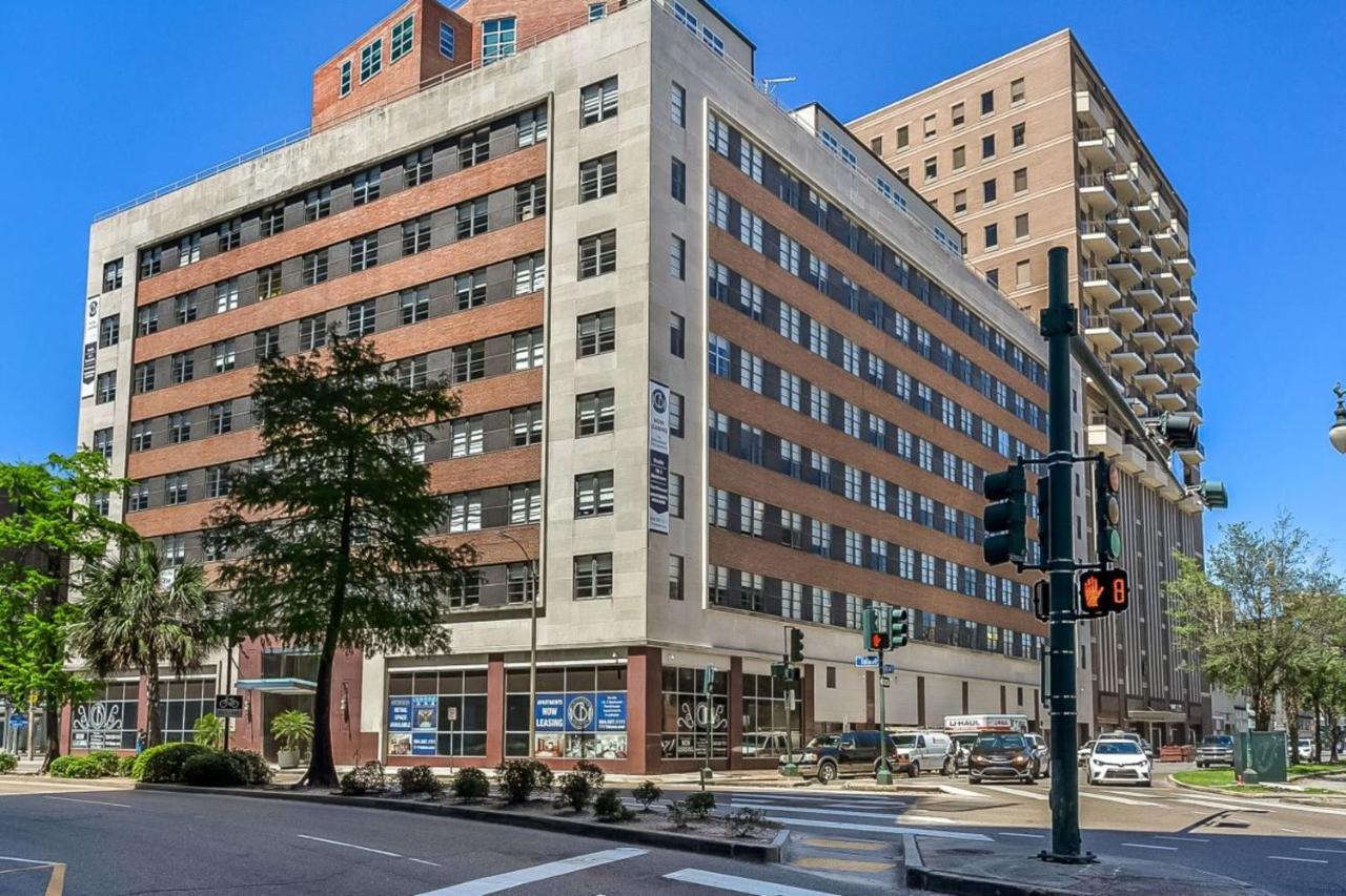Nola Charm - Luxury 4-Bed Retreat Steps From French Quarter Apartamento Nova Orleães Exterior foto
