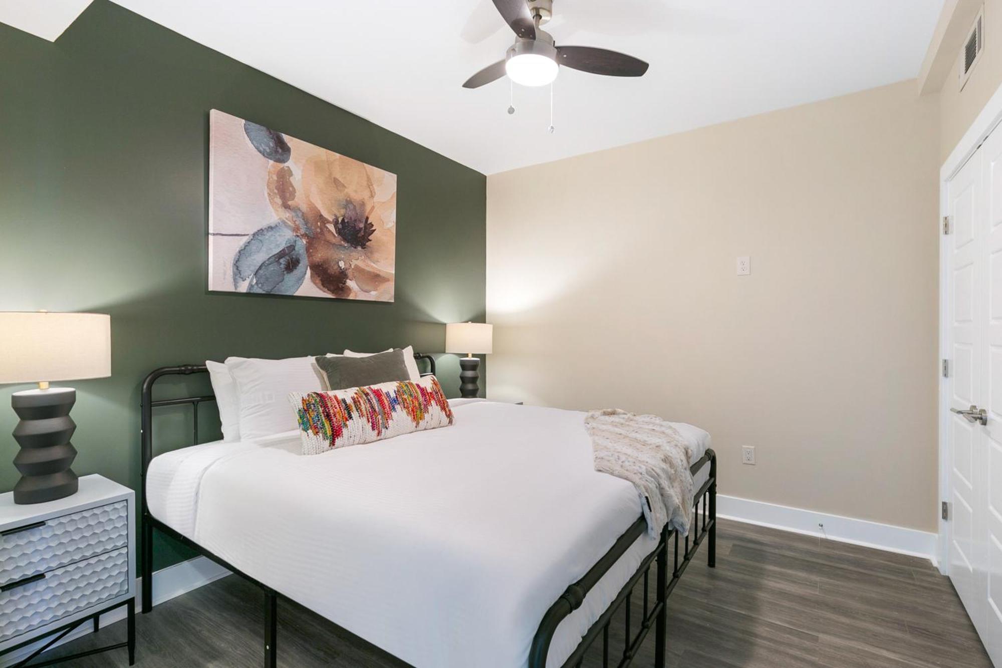 Nola Charm - Luxury 4-Bed Retreat Steps From French Quarter Apartamento Nova Orleães Exterior foto
