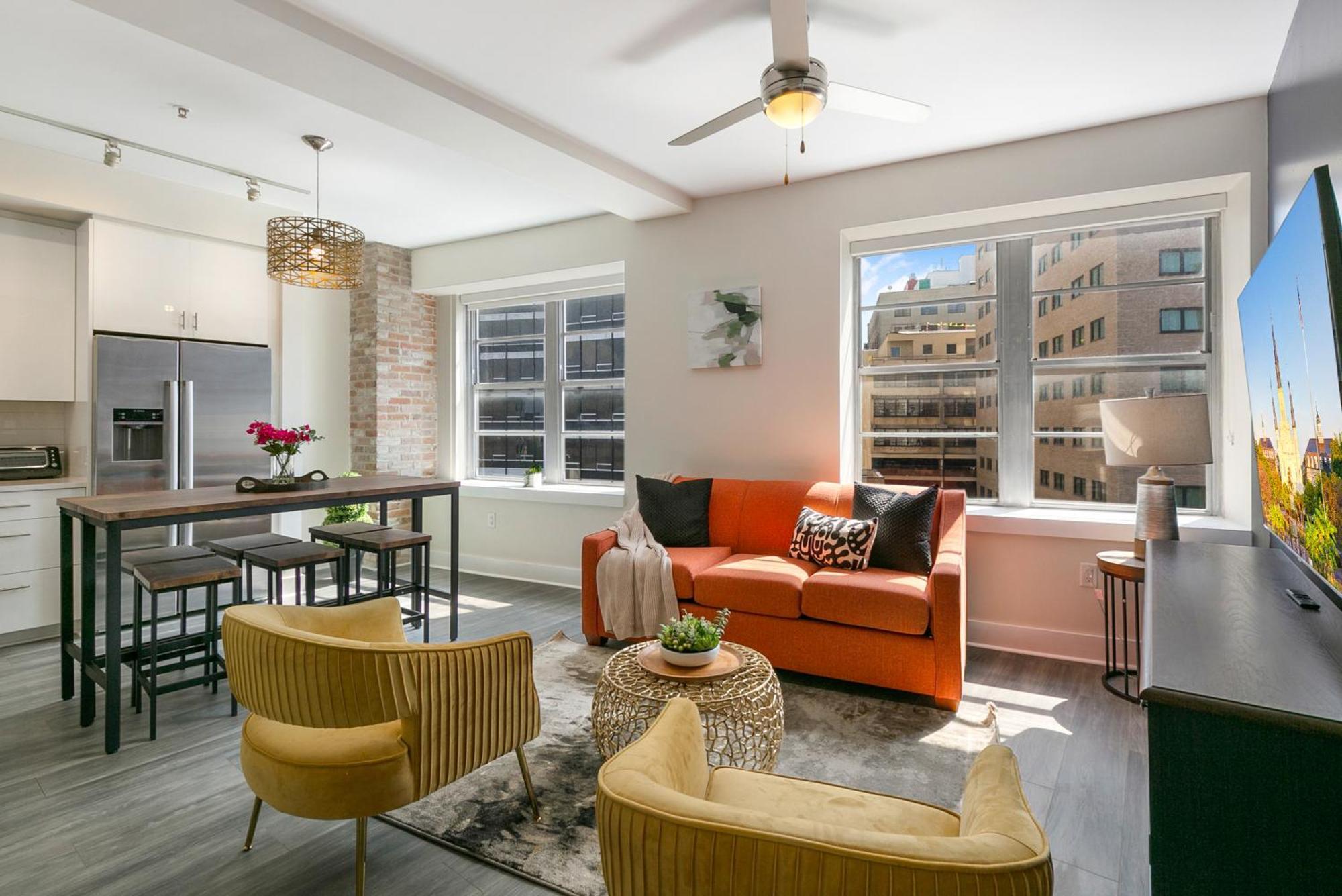 Nola Charm - Luxury 4-Bed Retreat Steps From French Quarter Apartamento Nova Orleães Exterior foto