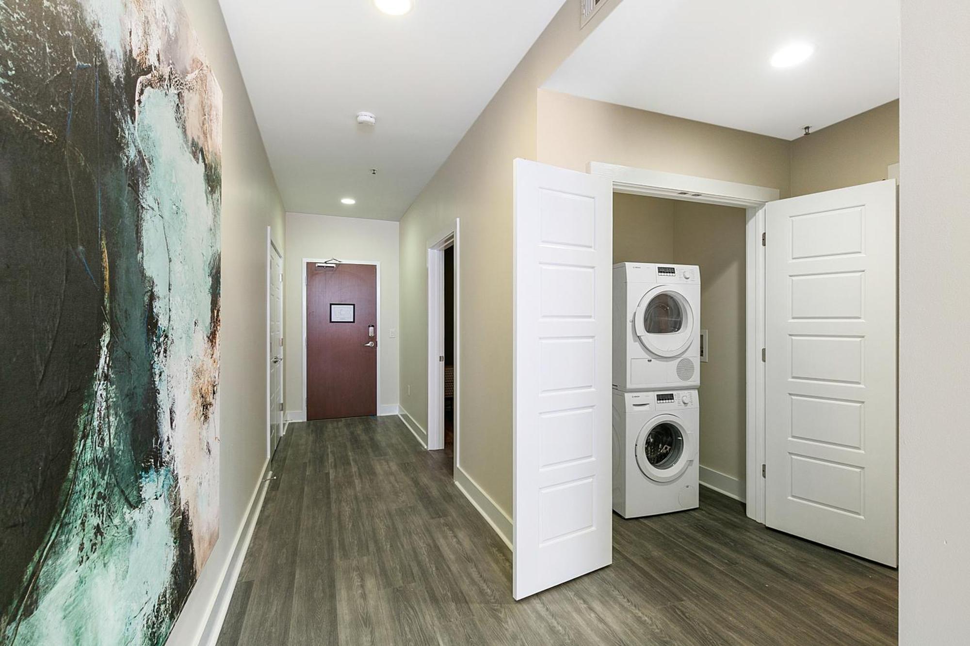 Nola Charm - Luxury 4-Bed Retreat Steps From French Quarter Apartamento Nova Orleães Exterior foto