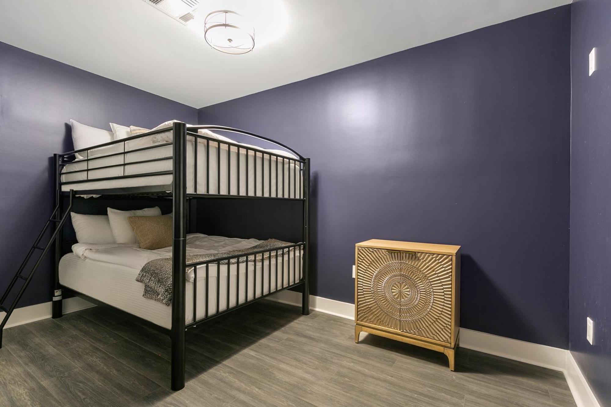 Nola Charm - Luxury 4-Bed Retreat Steps From French Quarter Apartamento Nova Orleães Exterior foto