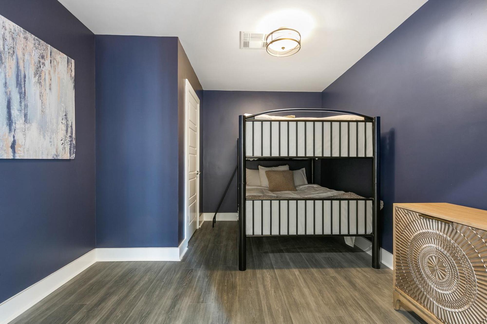 Nola Charm - Luxury 4-Bed Retreat Steps From French Quarter Apartamento Nova Orleães Exterior foto