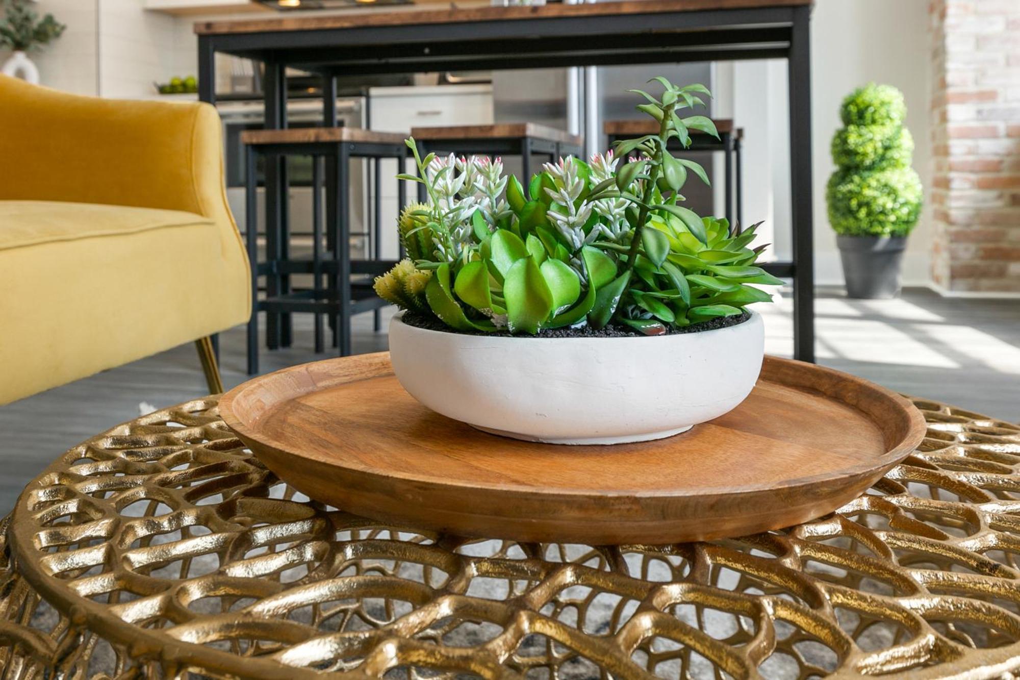Nola Charm - Luxury 4-Bed Retreat Steps From French Quarter Apartamento Nova Orleães Exterior foto